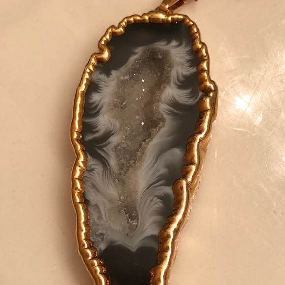 Pendant - Picture 2 of 5